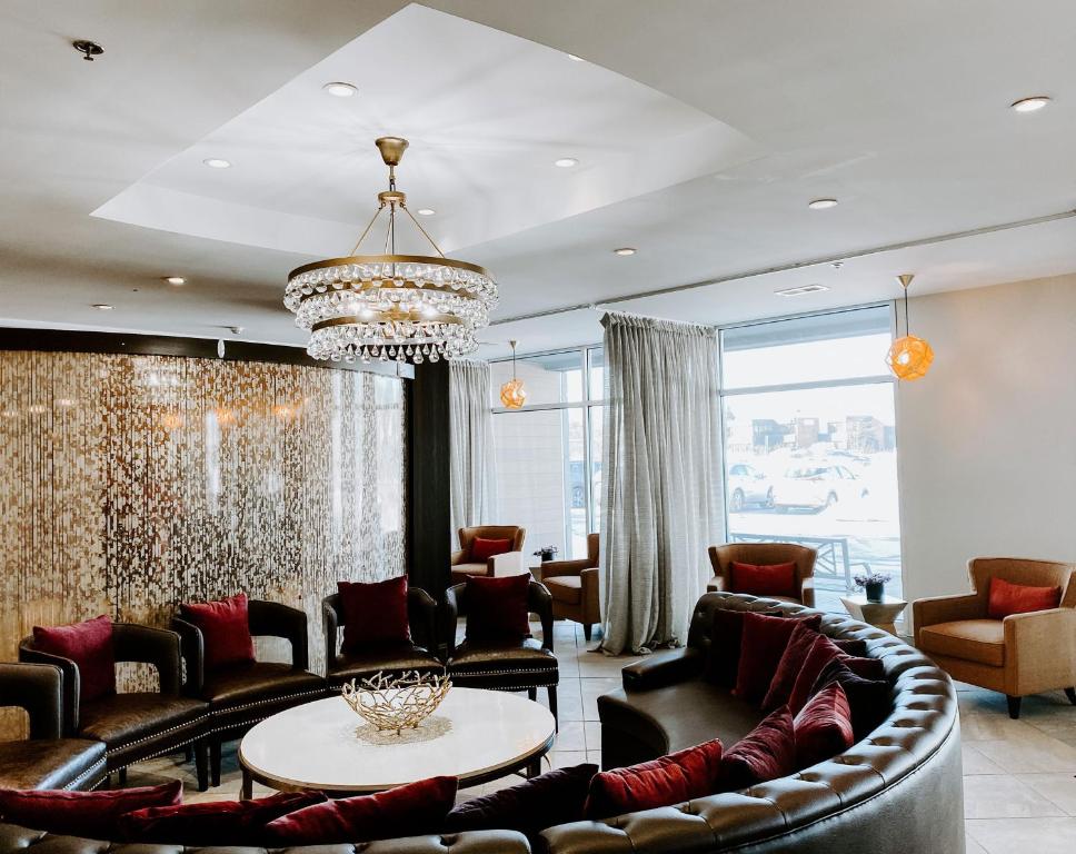 Crowne Plaza Chicago SW - Burr Ridge by IHG photo