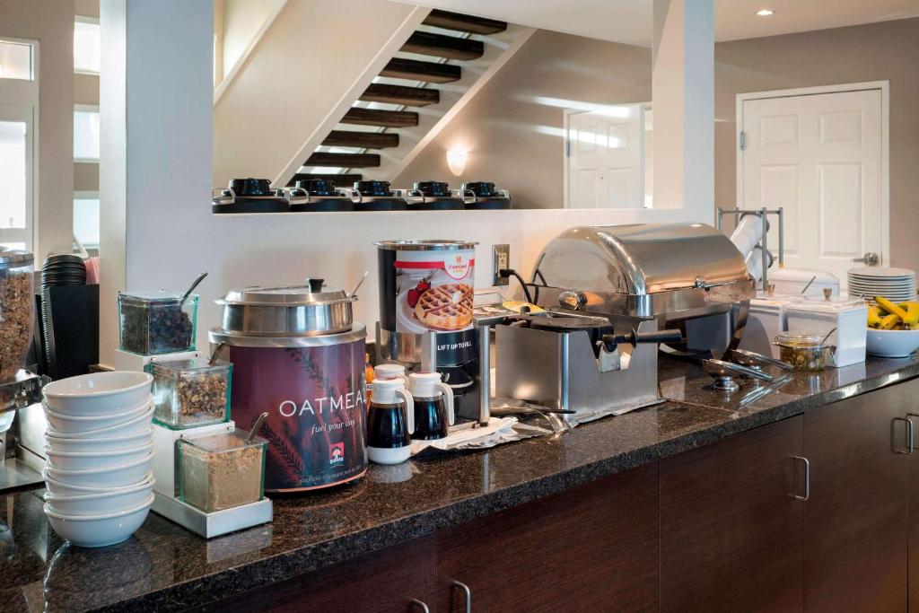 Sonesta ES Suites Scottsdale Paradise Valley photo