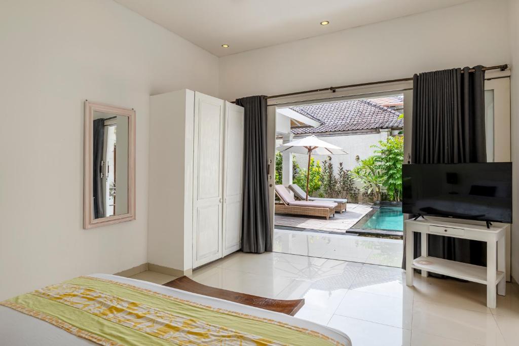 The Beach House Resort - 6