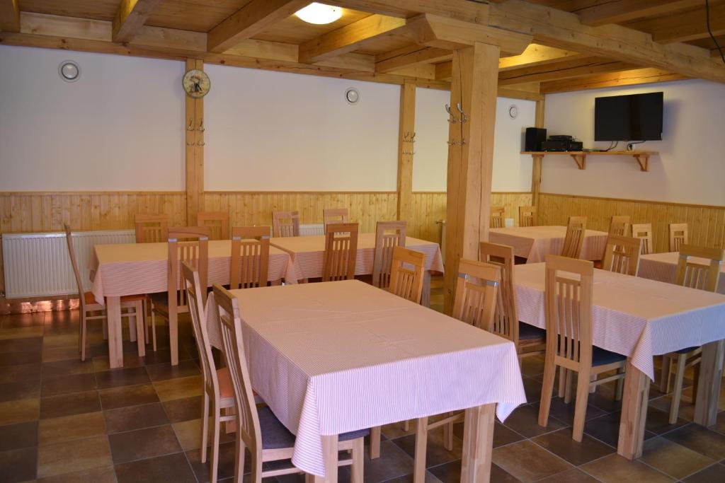 Restaurace v ubytování Penzion Farma Dvorec