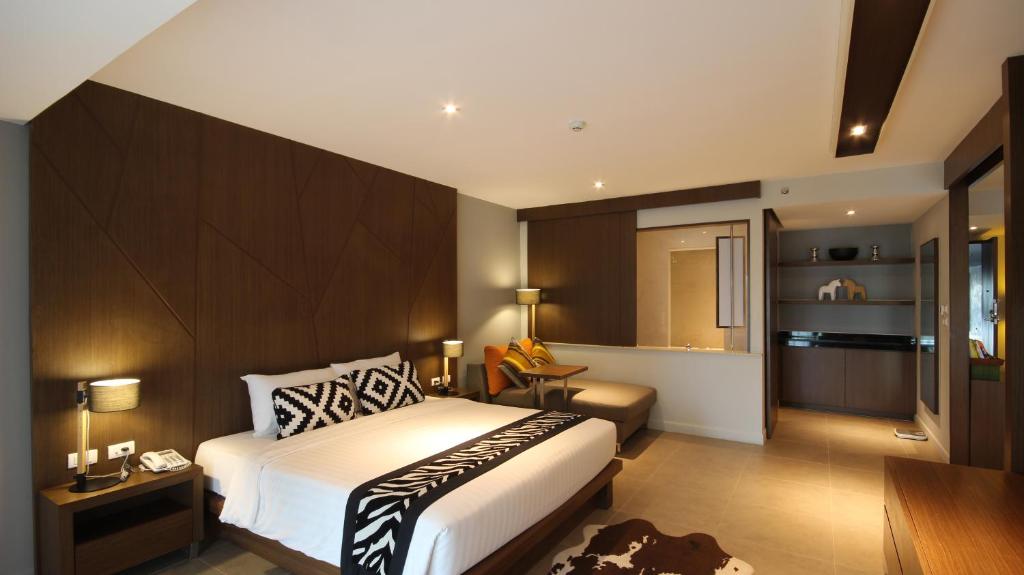 Season Five Hotel - Resim 15