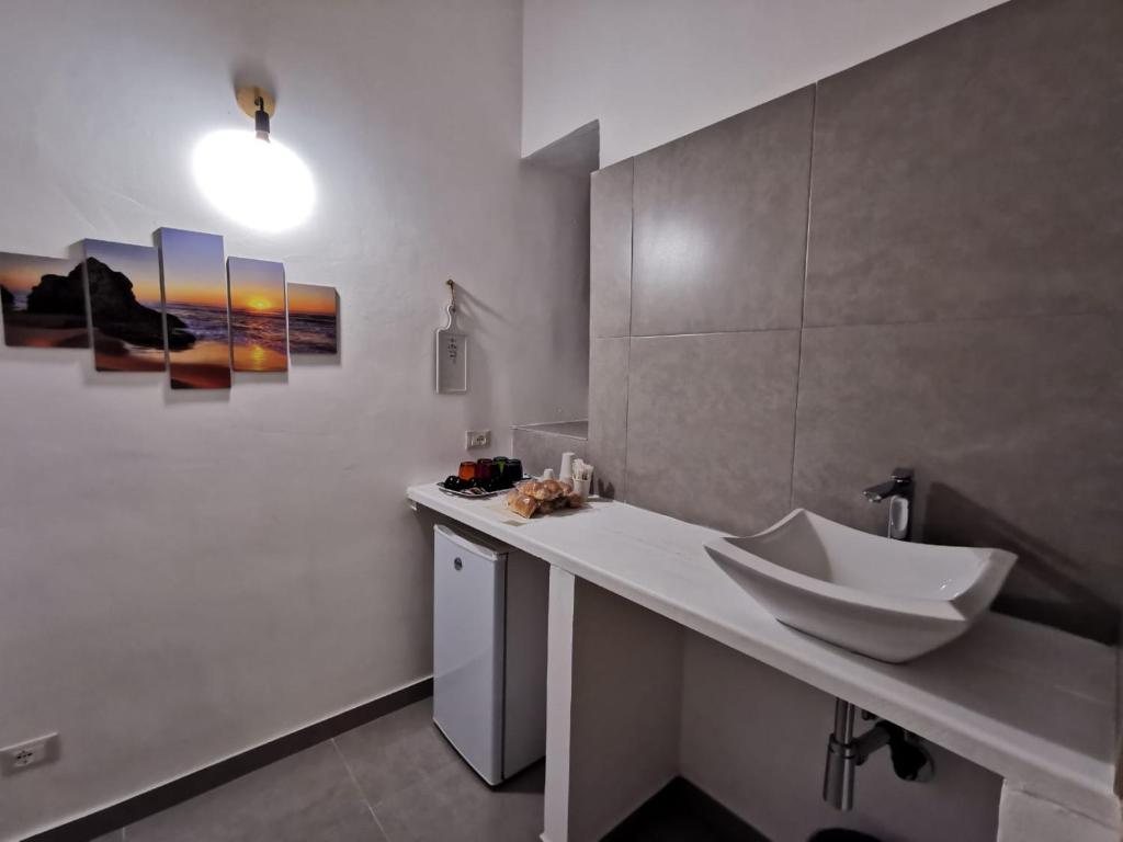 Koupelna v ubytování Hercules Suites