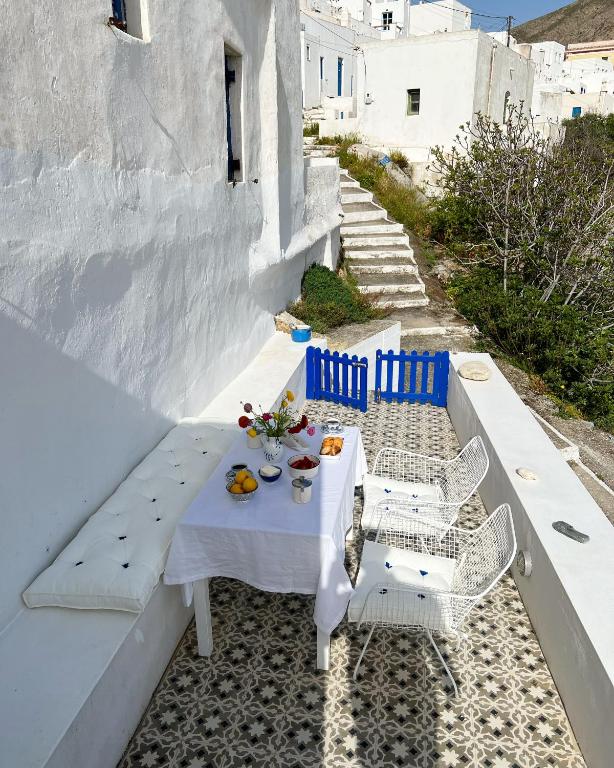 Balkón nebo terasa v ubytování Serifos White