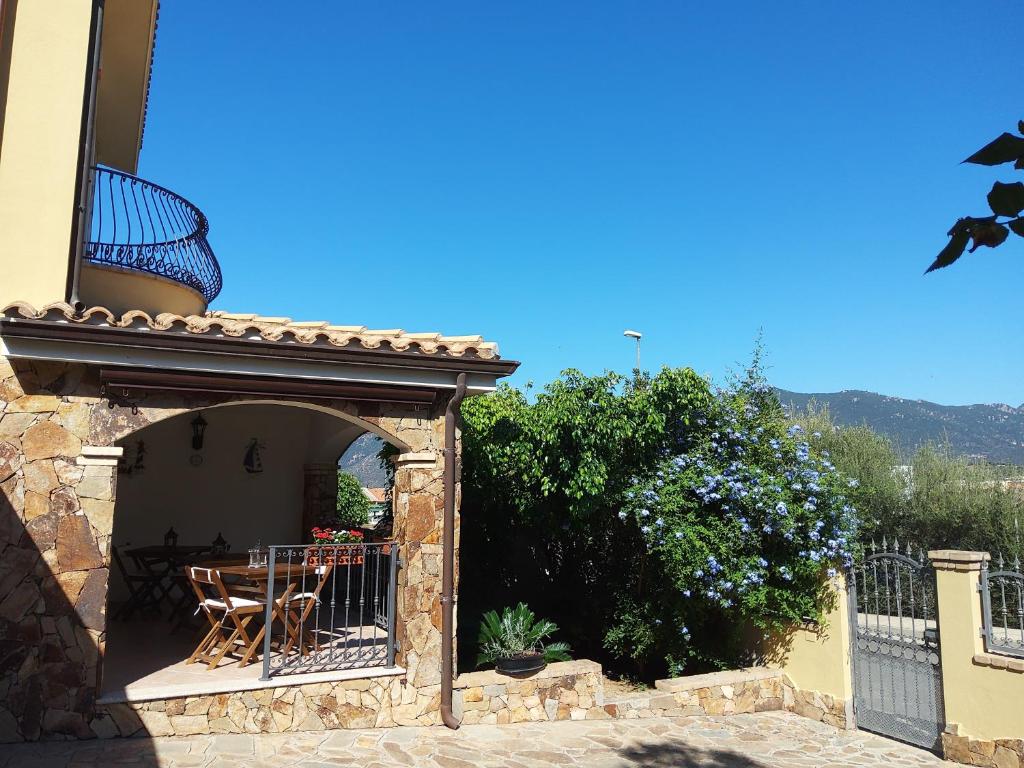Nespecifikovaný výhled na hory nebo výhled na hory při pohledu z bed and breakfast