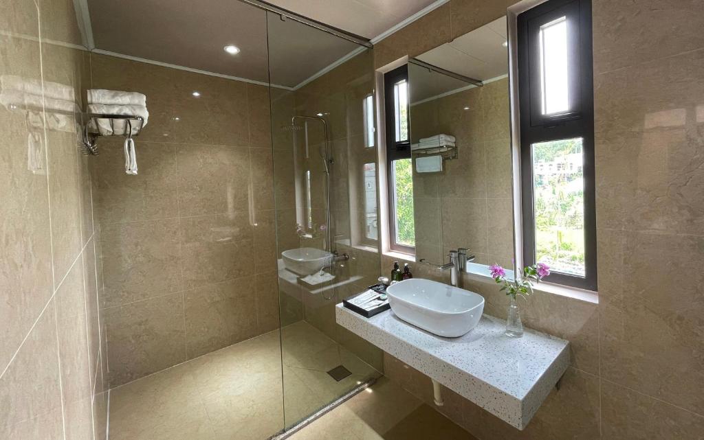 PHOENIX MINH CHÂU HOTEL - 9