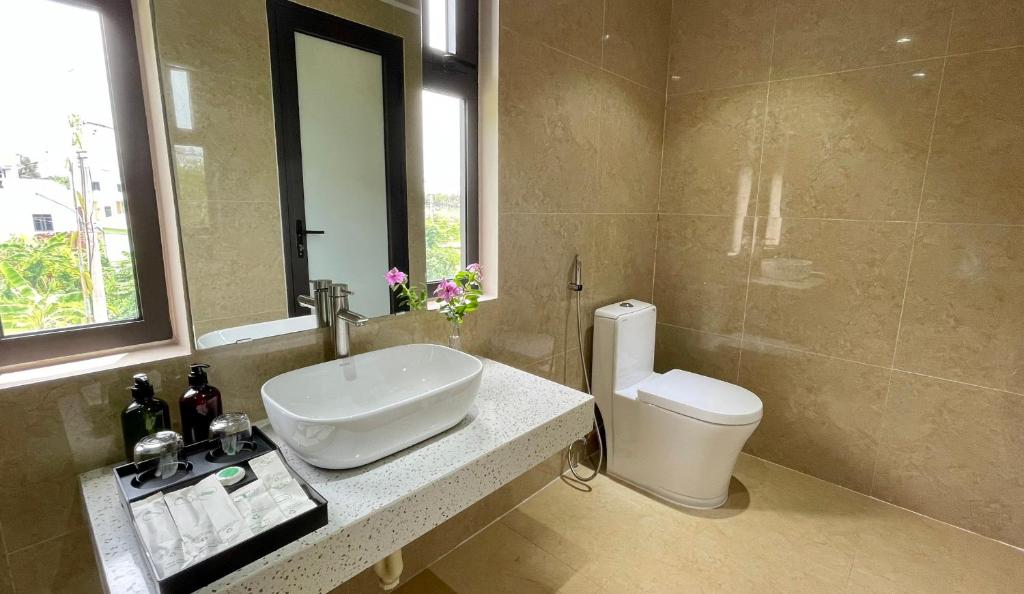 PHOENIX MINH CHÂU HOTEL - 8