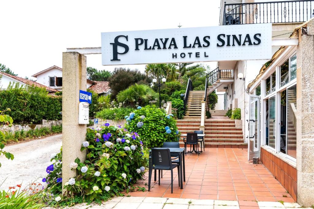 Afbeelding uit fotogalerij van Hotel Playa Las Sinas in Villanueva de Arosa