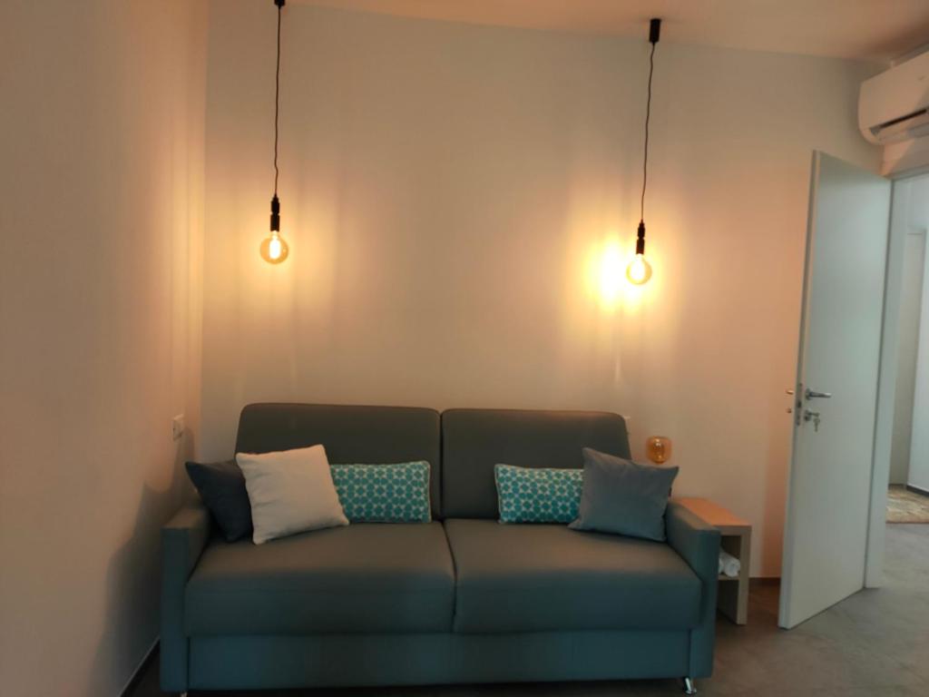 A seating area at IRIS AR holiday-home