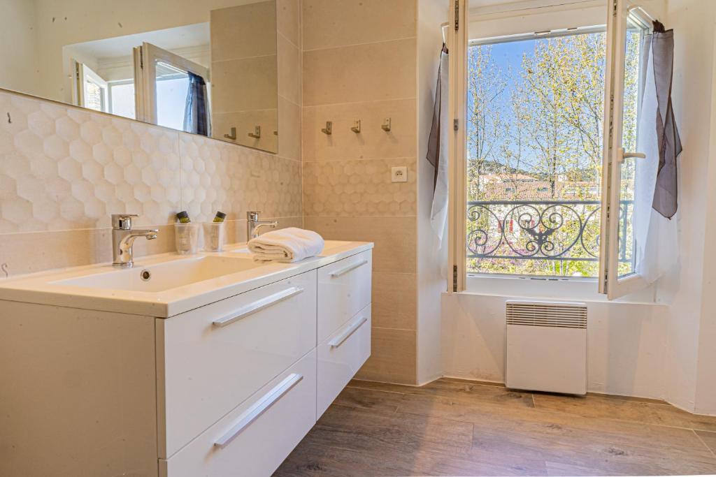 Domaine de l'Aufrene - Family Room (4 Adults)