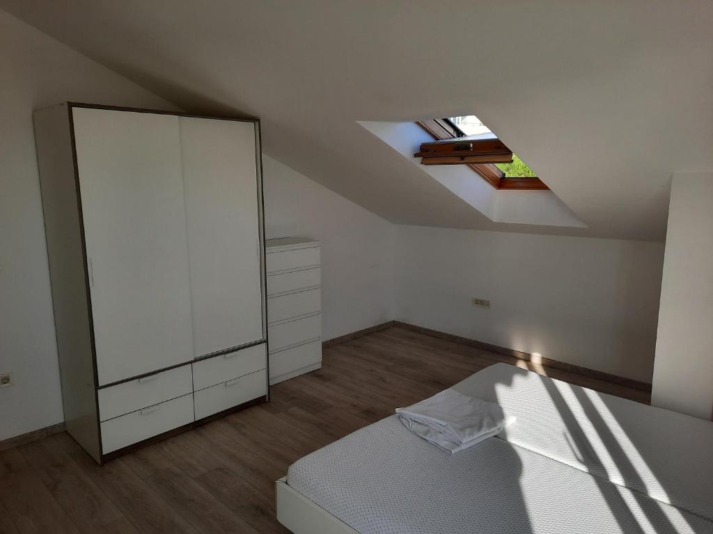 Postel nebo postele na pokoji v ubytování Sea view later apartment