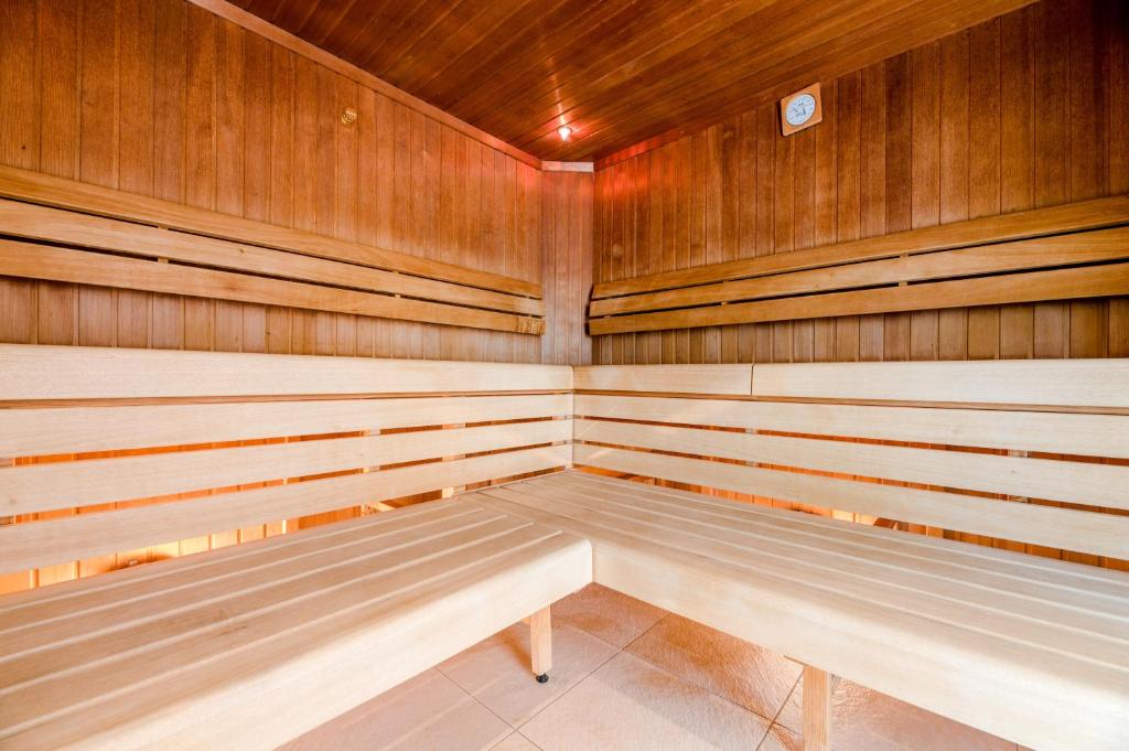 Fotografie z fotogalerie ubytování Hotel & Appartements Erlenheim v destinaci Velden am Wörthersee
