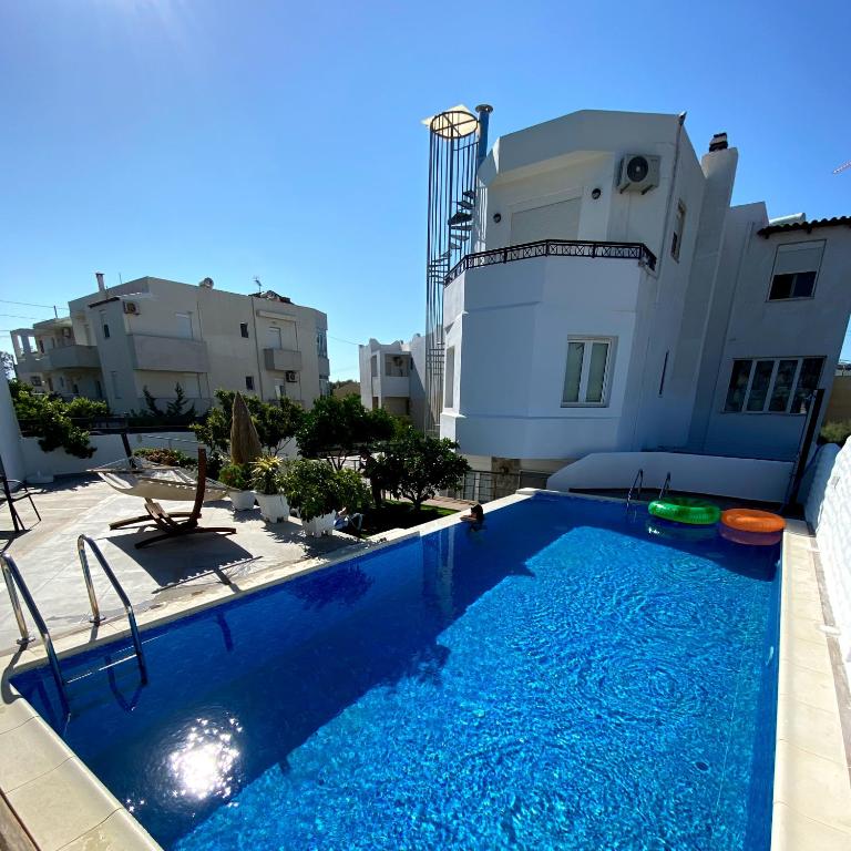 The swimming pool at or close to Maria's Apartments
