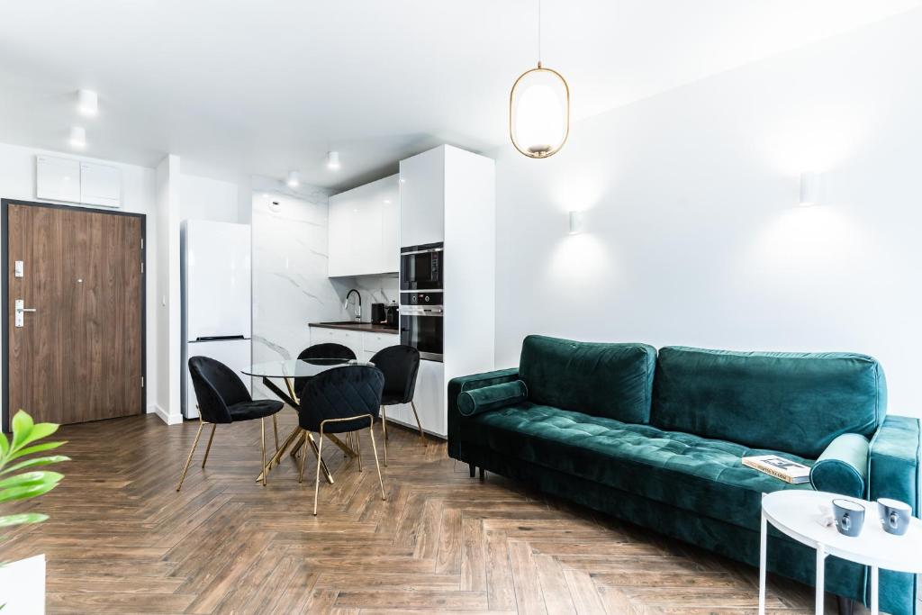 Kuchyň nebo kuchyňský kout v ubytování Pure Rental Apartments