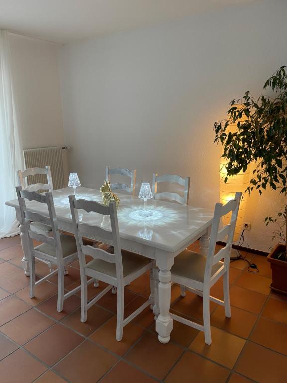 Fotografie z fotogalerie ubytování Appartamento con terrazza a due minuti dal lago v destinaci Minusio
