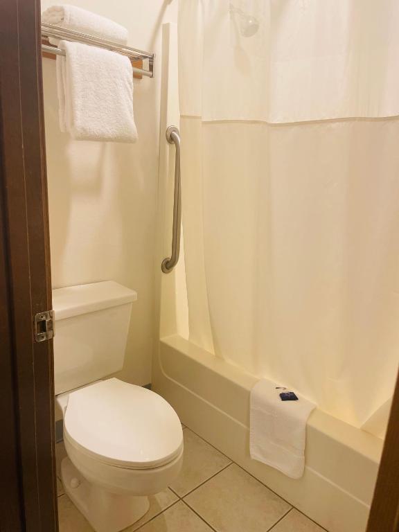 America's Best Value Inn Sandpoint photo