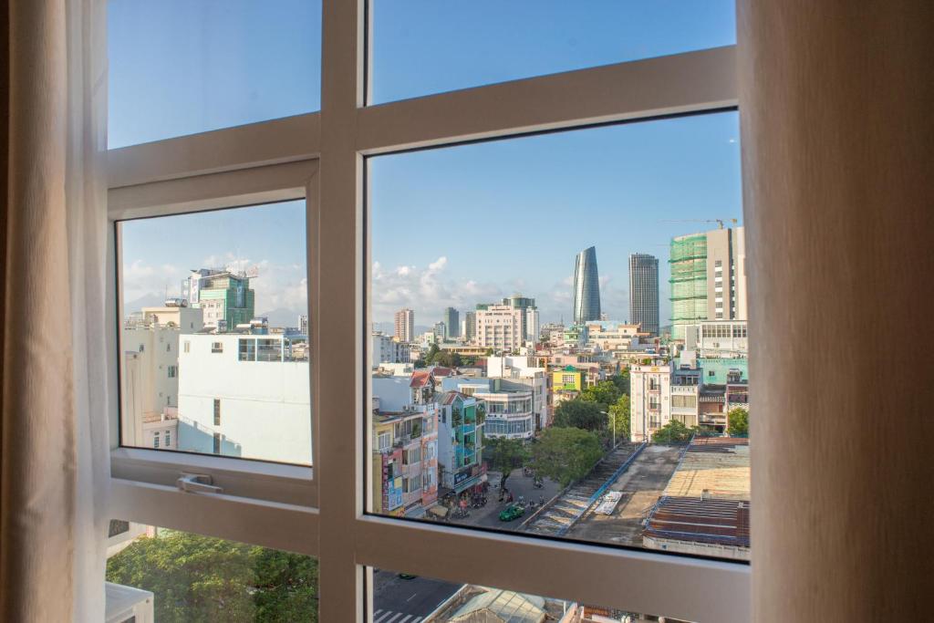 Nespecifikovaný výhled na destinaci Danang nebo výhled na město při pohledu z hotelu