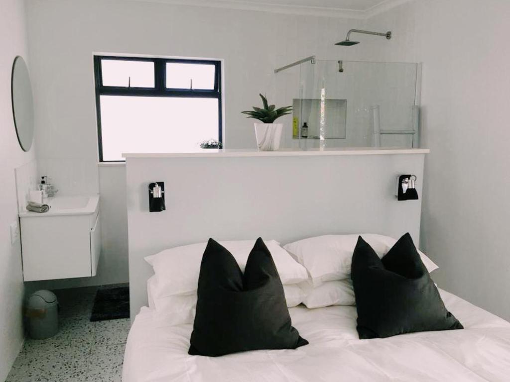 9 Windsor House - Double Room