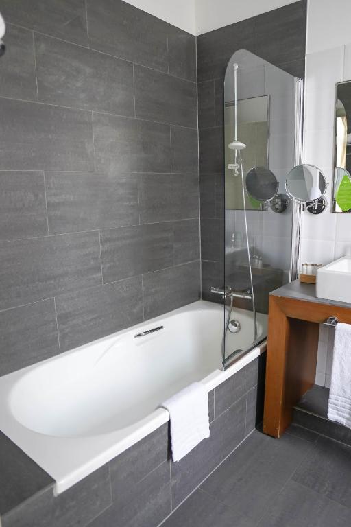 Hotel de Flandre Ghent - Resim 45