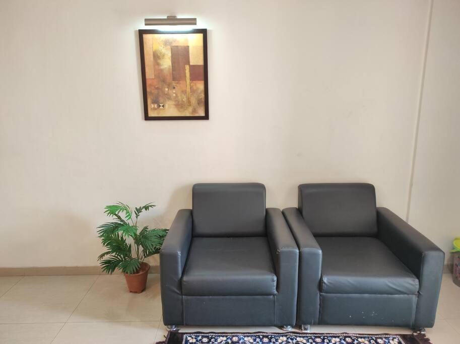 Leather Sofa Set Olx Pune Baci Living Room