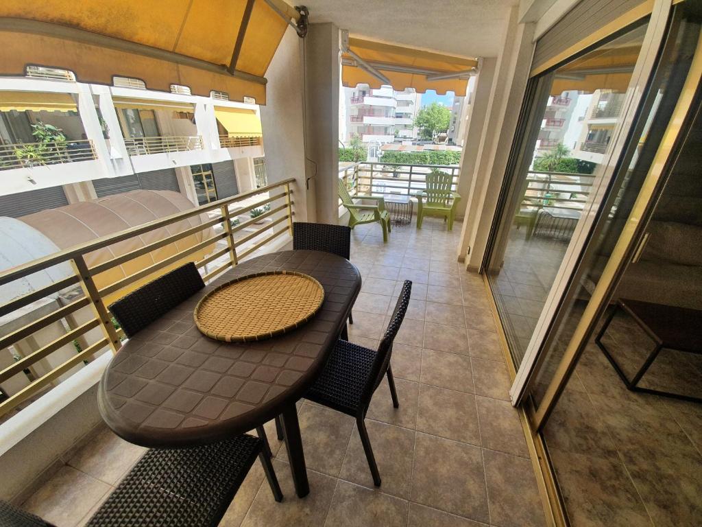 Balkón nebo terasa v ubytování SALOU Novelty primera línea de mar