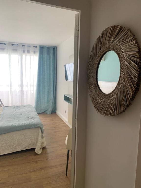 Postel nebo postele na pokoji v ubytování Hotel Beau Rivage