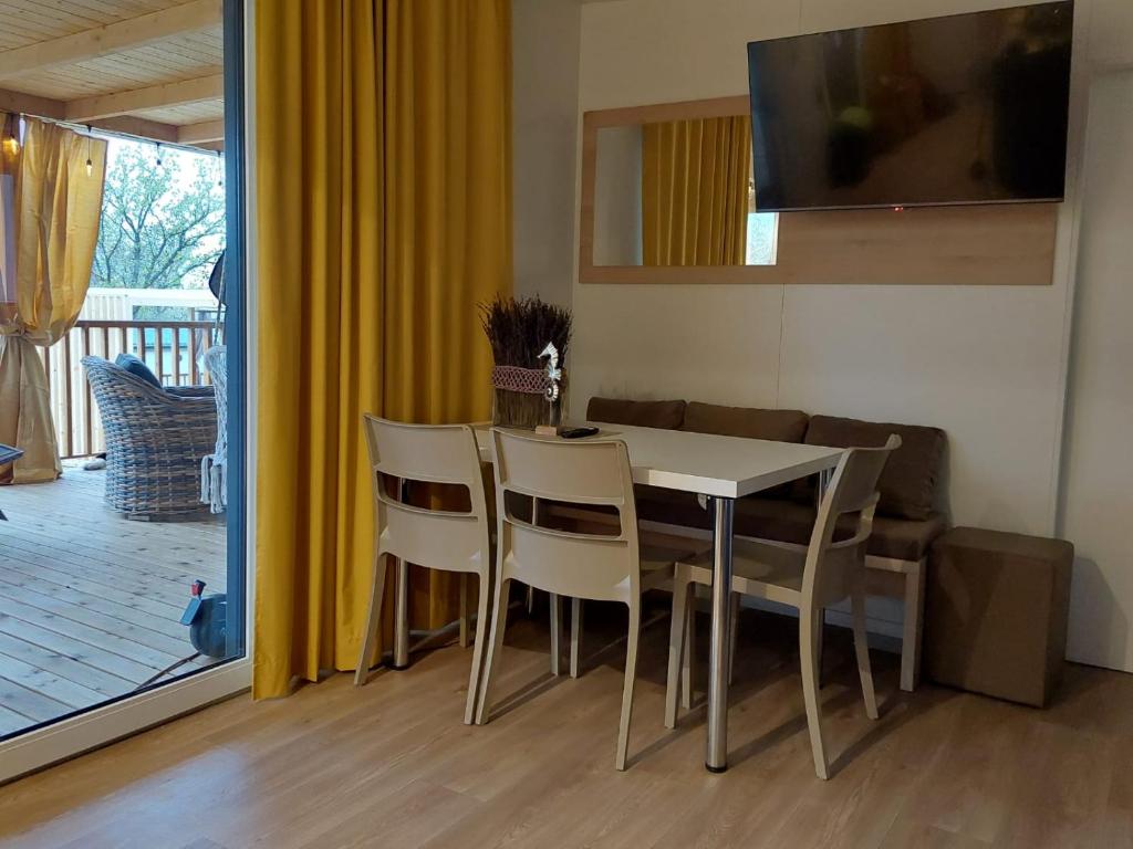 Fotografie z fotogalerie ubytování MiraMa MobileHome v destinaci Selce