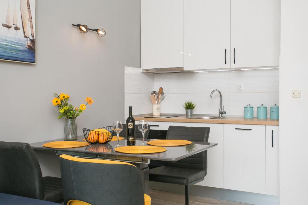 Kuchyň nebo kuchyňský kout v ubytování Apartment Vallissurda