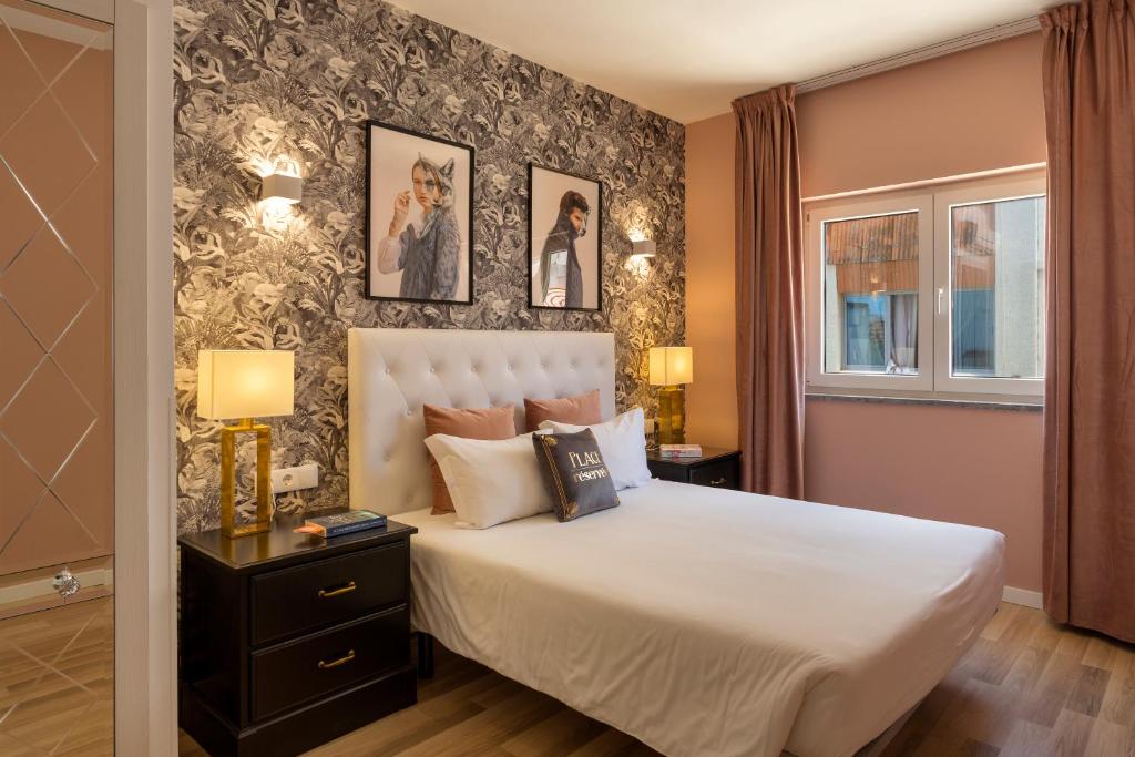 
Themed Double Room - Glamour
