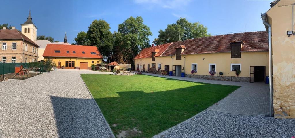 Budova, kde se apartmán nachází