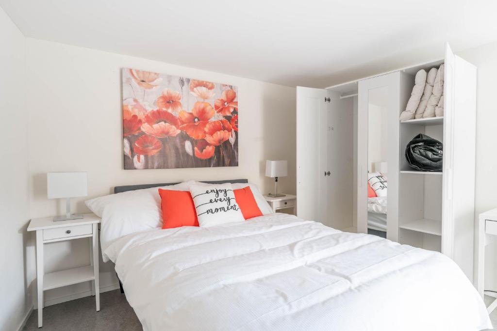 Postel nebo postele na pokoji v ubytování Locapart 02 - orange deluxe Apartement
