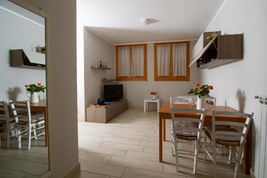 TV a/nebo společenská místnost v ubytování Holiday Home Sovenigo