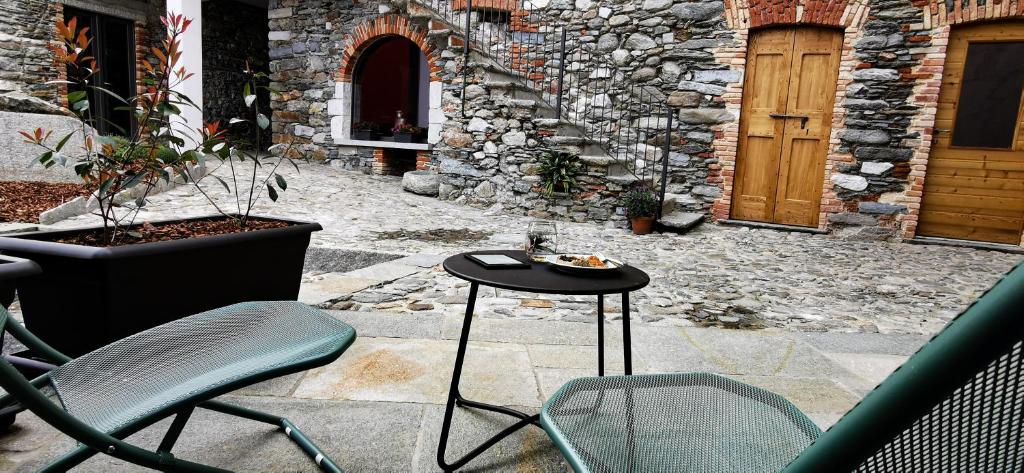 Patio nebo venkovní prostory v ubytování Agriturismo Il Medeghino