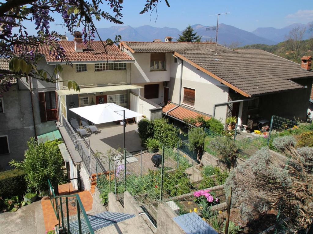 Nespecifikovaný výhled na hory nebo výhled na hory při pohledu z apartmánu