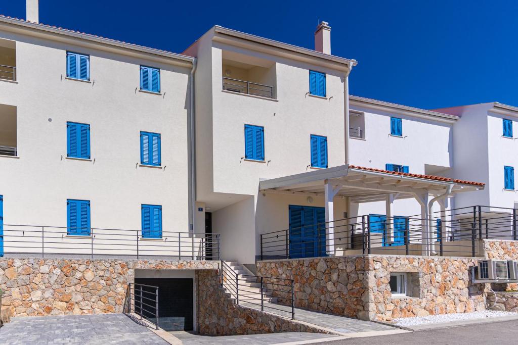 Budova, v ktorej sa apartmán nachádza