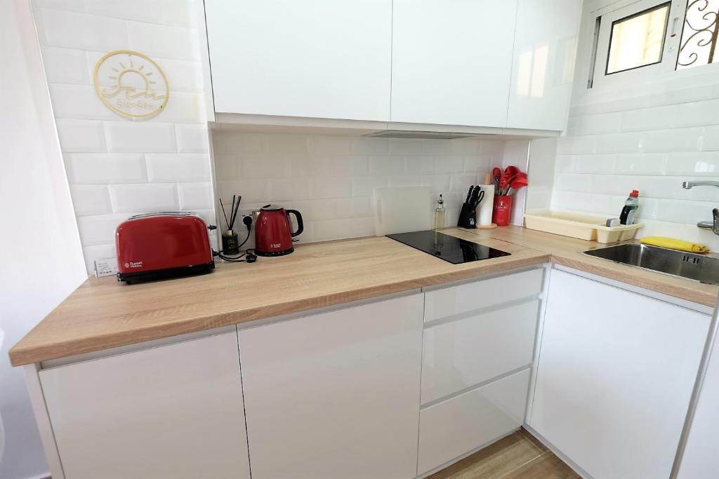 Kuchyň nebo kuchyňský kout v ubytování BENALMADENA-COSTA JUPITER - SUNSEA Apartment