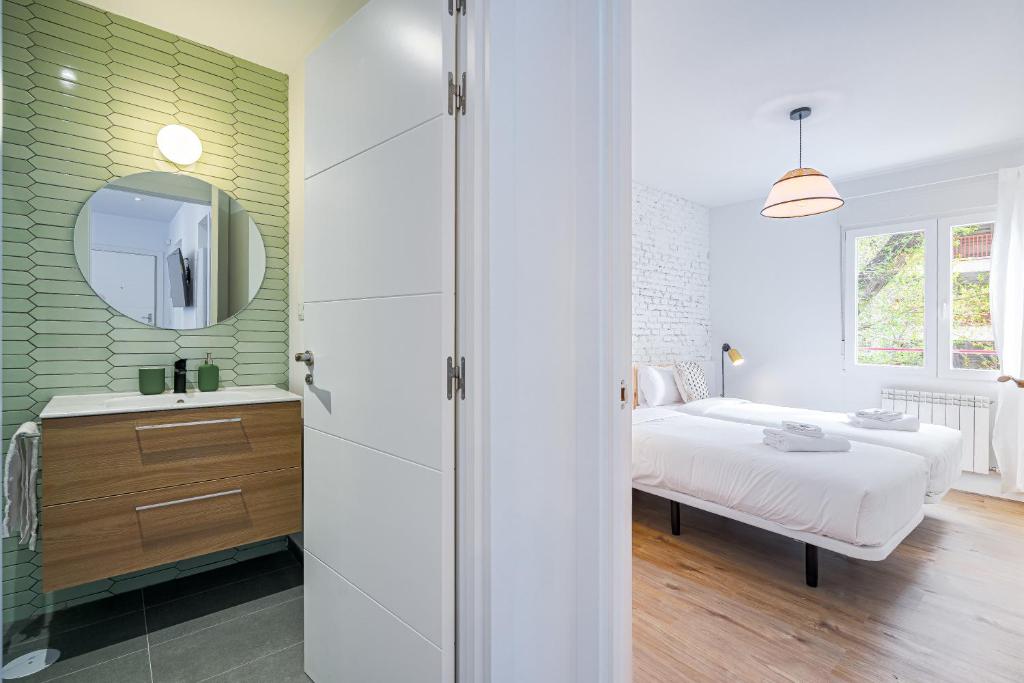 Vallecano Apartments by Olala Homes - 18