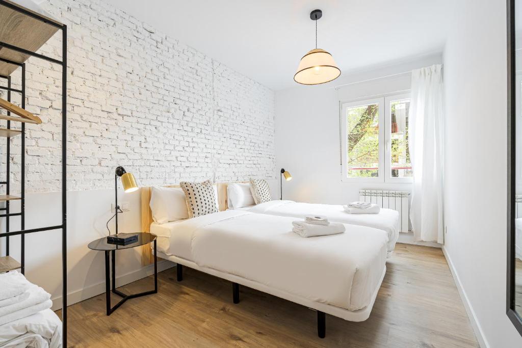 Vallecano Apartments by Olala Homes - 10