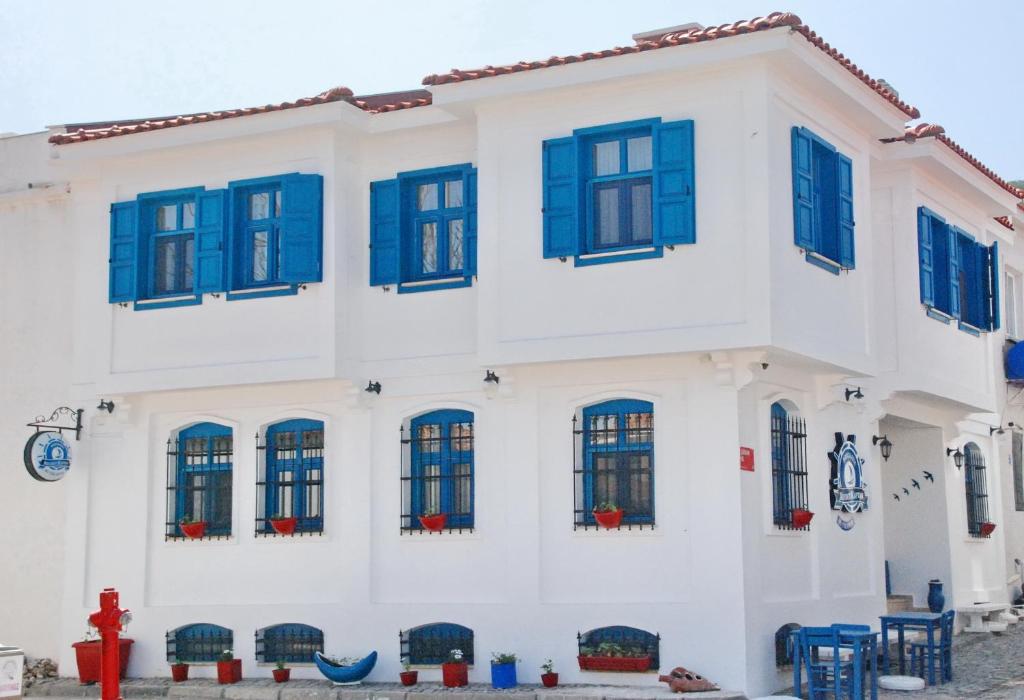 The building in which a szállodákat is located