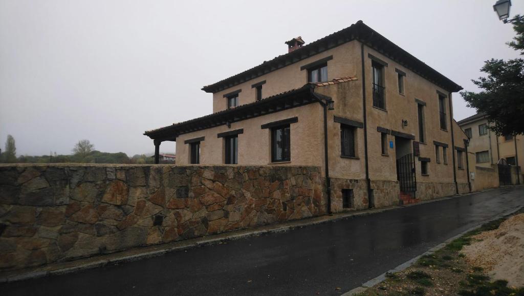 The building in which the holiday home is located