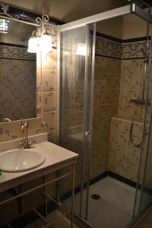 A bathroom at El Mirador del Hayedo