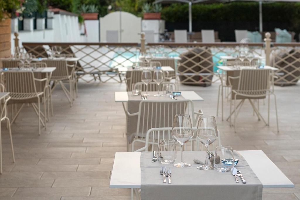 Restaurace v ubytování Hotel Tarabella
