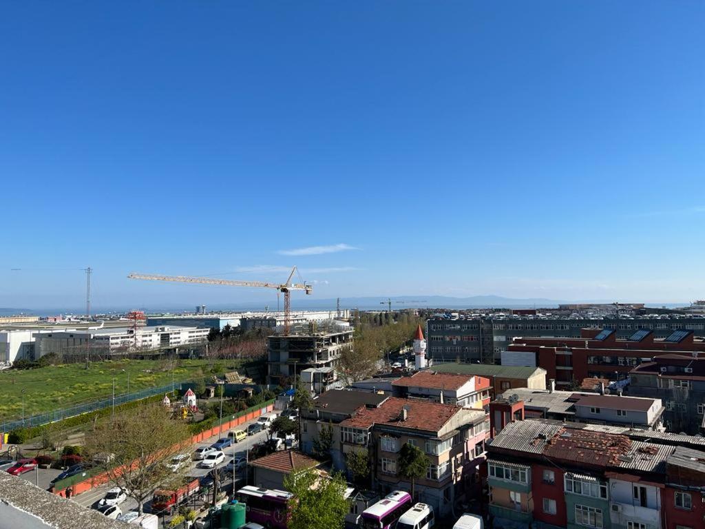 Nespecifikovaný výhled na destinaci Istanbul nebo výhled na město při pohledu z apartmánu