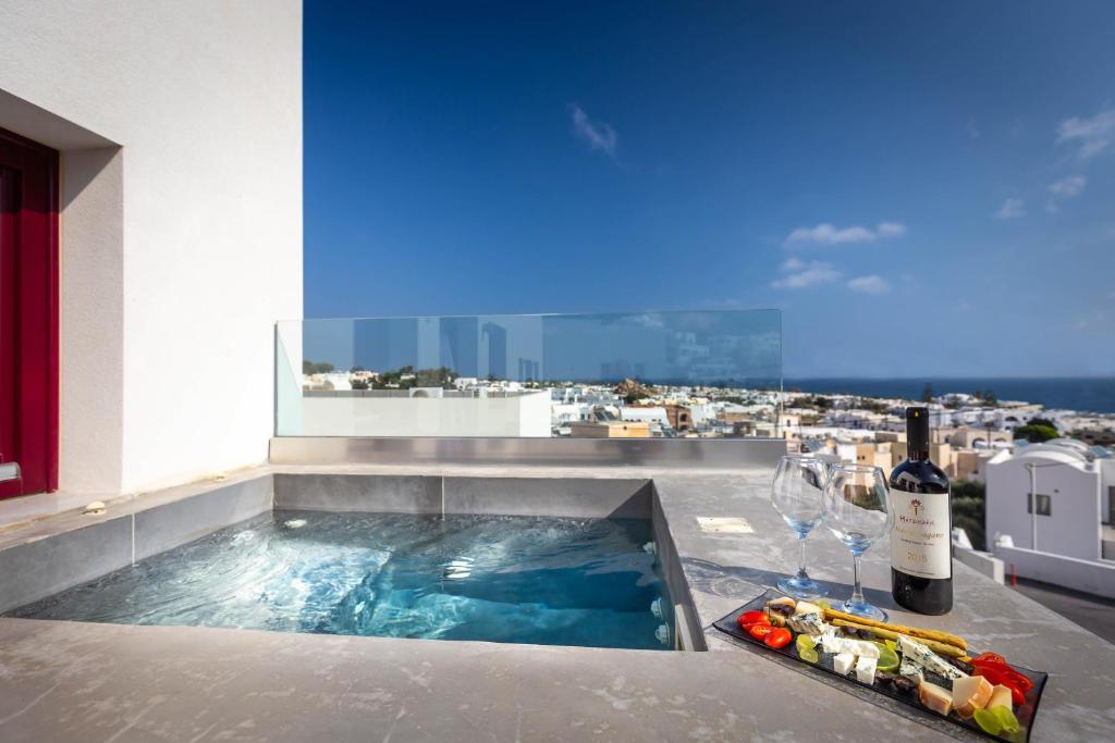 MAR n MAR CROWN HOTEL-SUITES - 16