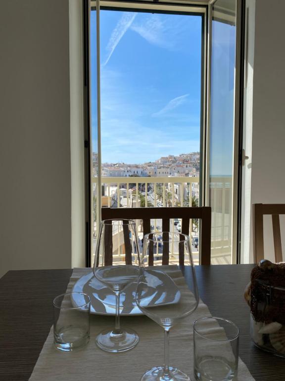 Un balcon sau o terasă la Casa Ary