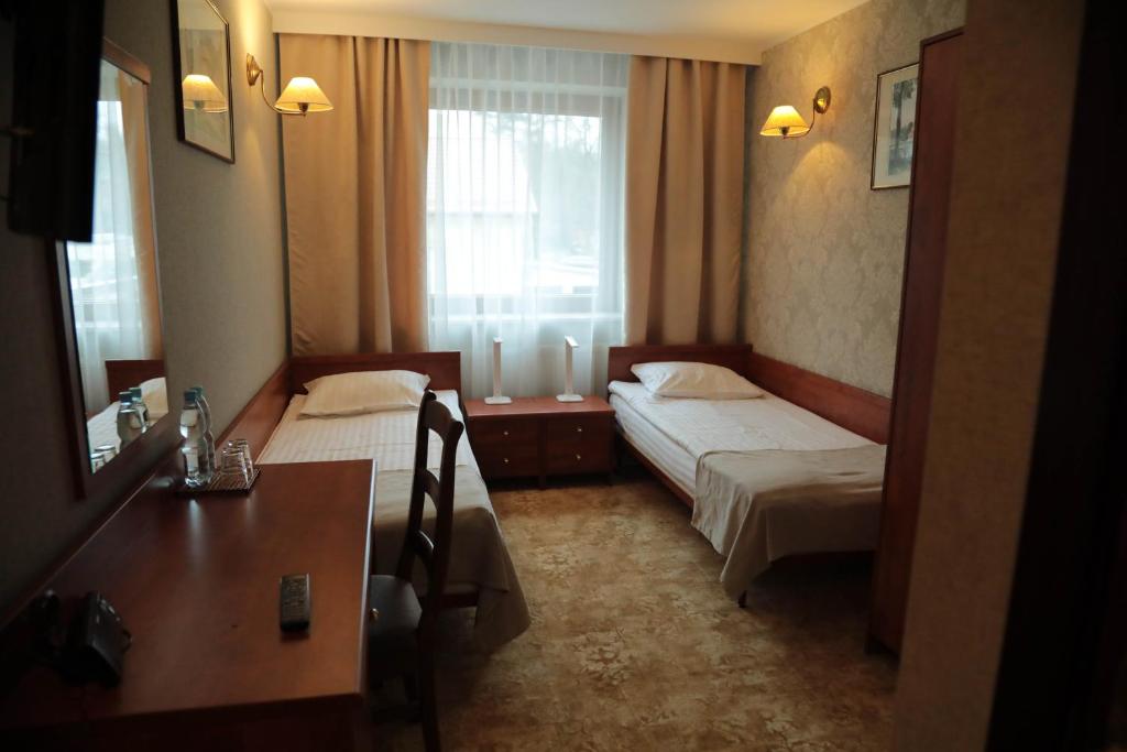 Hotel Przepióreczka - Tweepersoonskamer Met 2 Aparte Bedden