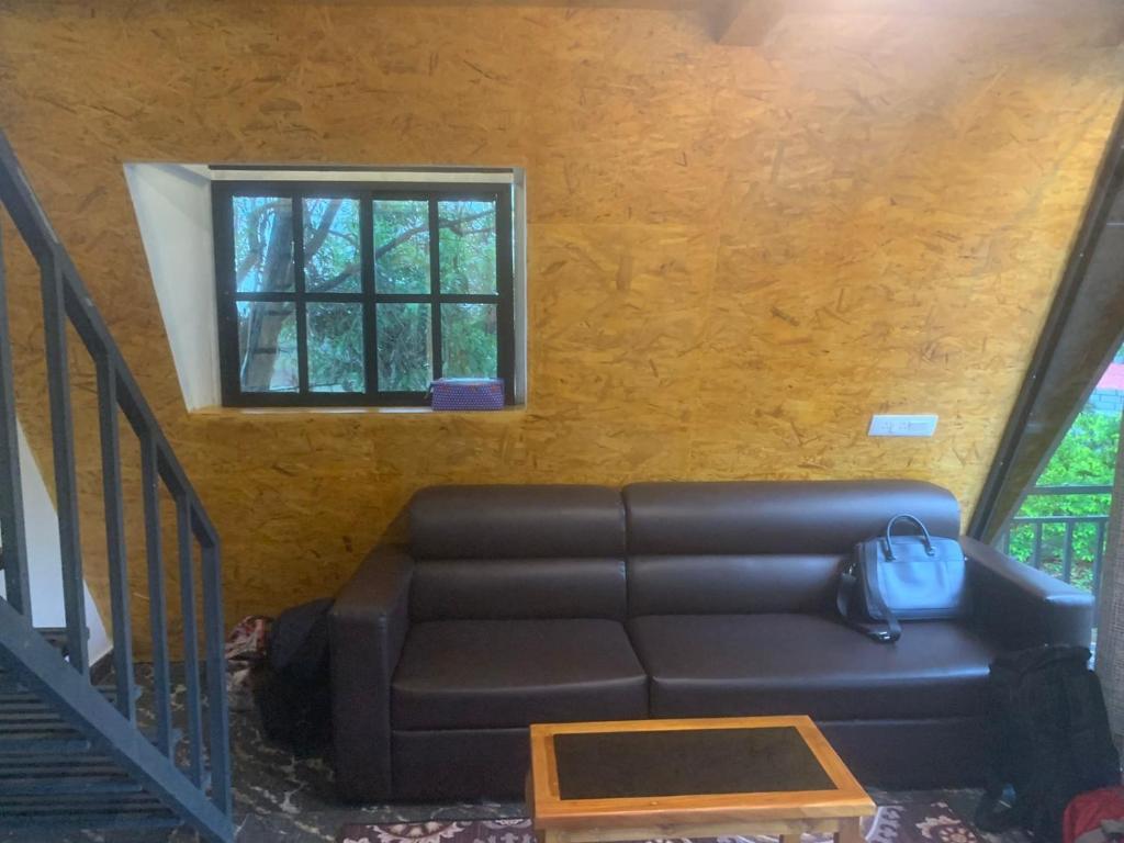 Posezení v ubytování Chalets Resort Masinagudi