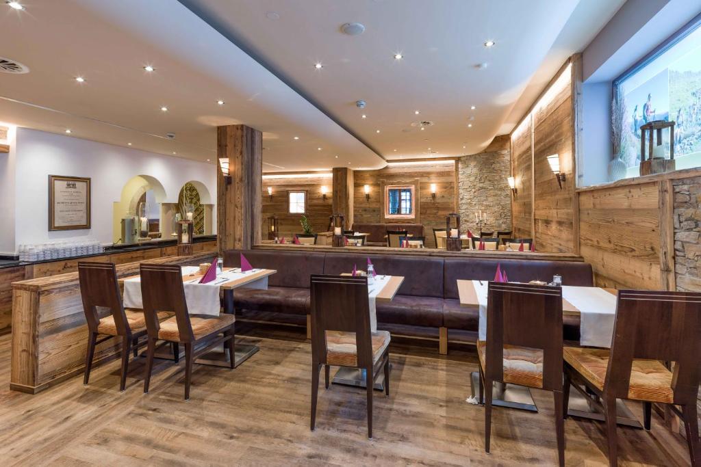Posezení v ubytování SCOL Sporthotel Zillertal