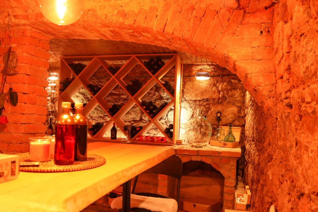 Apartments SHISHKA - Wine Tasting Package