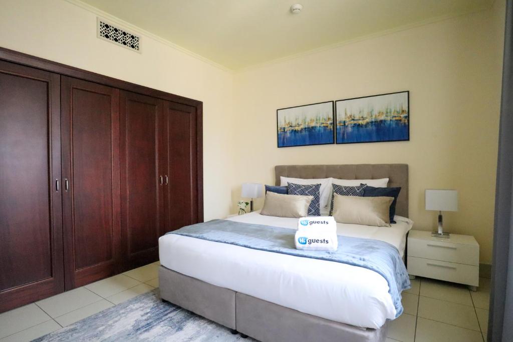 Fotografie z fotogalerie ubytování HiGuests - Charming Apt With Private Balcony Near Dubai Mall v Dubaji