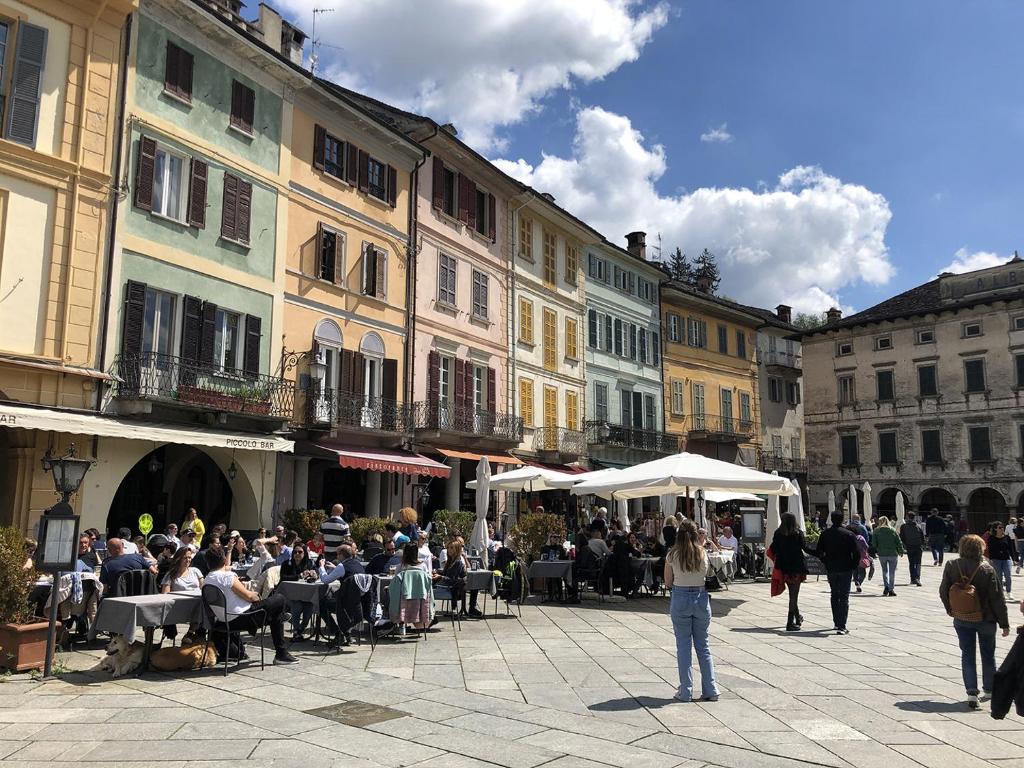 Зображення з фотогалереї помешкання Appartamento vacanze al lago Orta San Giulio у місті Орта-Сан-Джуліо